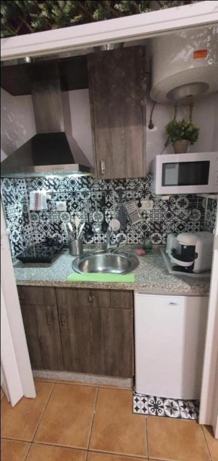 Apartamento Granada Apartment *